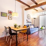 7p Céntrico Piso Con Encanto Appartement